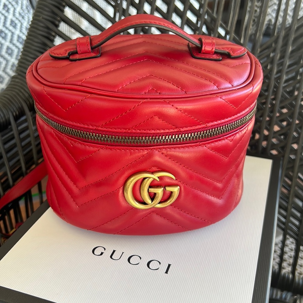 AUTHENTIC GUCCI MATELASSE BAGPACK